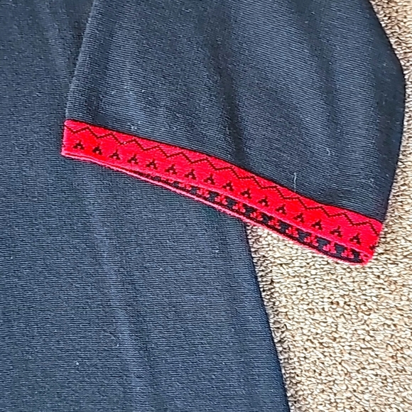 Sweater - Picture 7 of 16